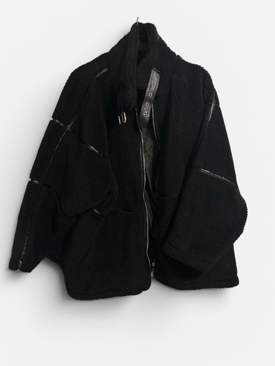 Boohoo Jackets & Blazers - Boohoo- Black Sherpa Zip Jacket with Leather Trim